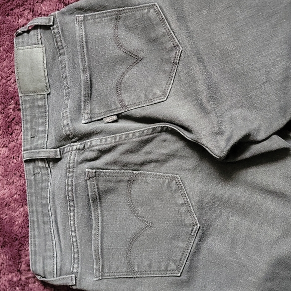 LEVI'S JEANS - Picture 4 of 7